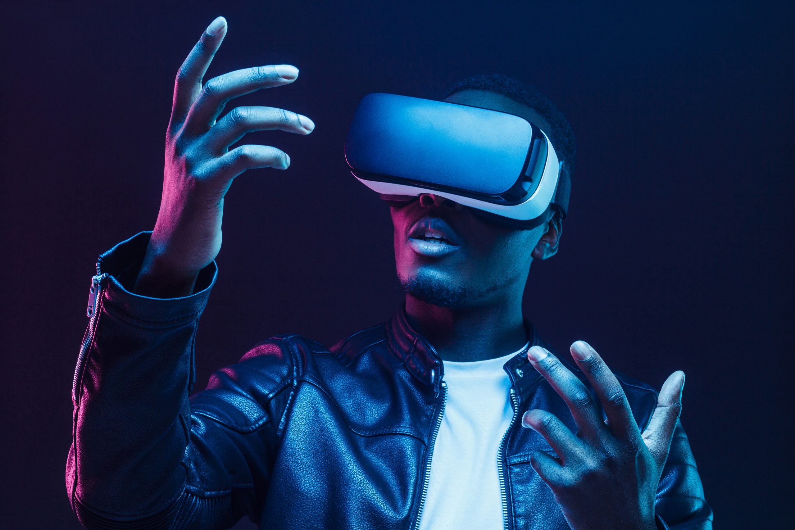 Quelle est la différence entre réalité virtuelle et réalité augmentée ?